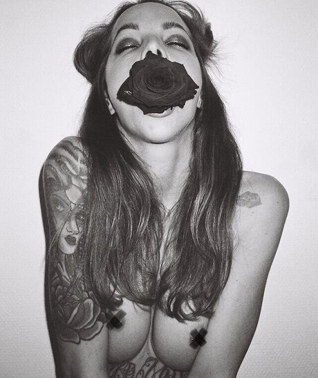 bonnie kraviz model nude galleries