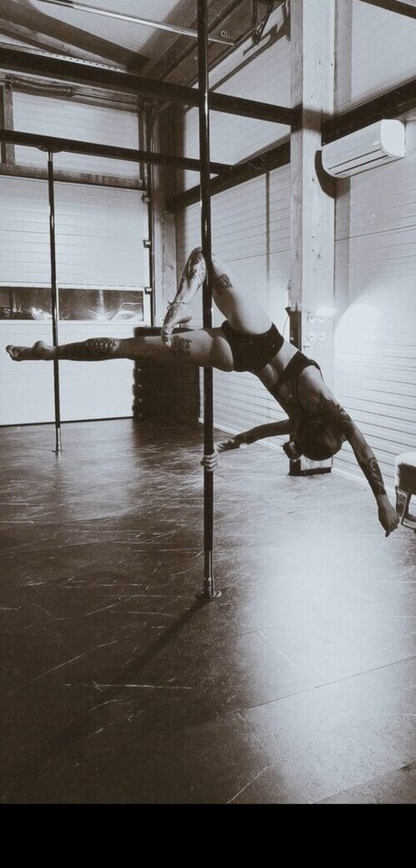 bonnie kraviz pornstar nudes pic