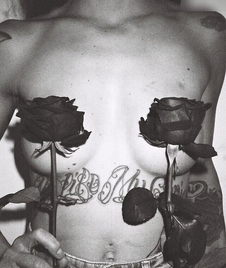 bonnie kraviz sexy actress img