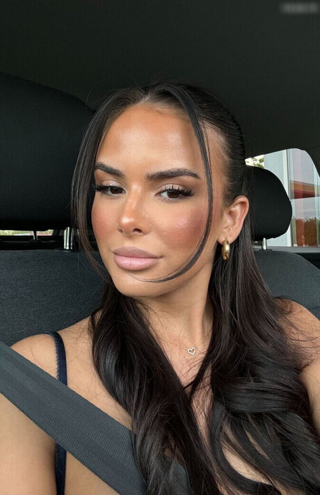 shemale outdoor onlyfans porn archive