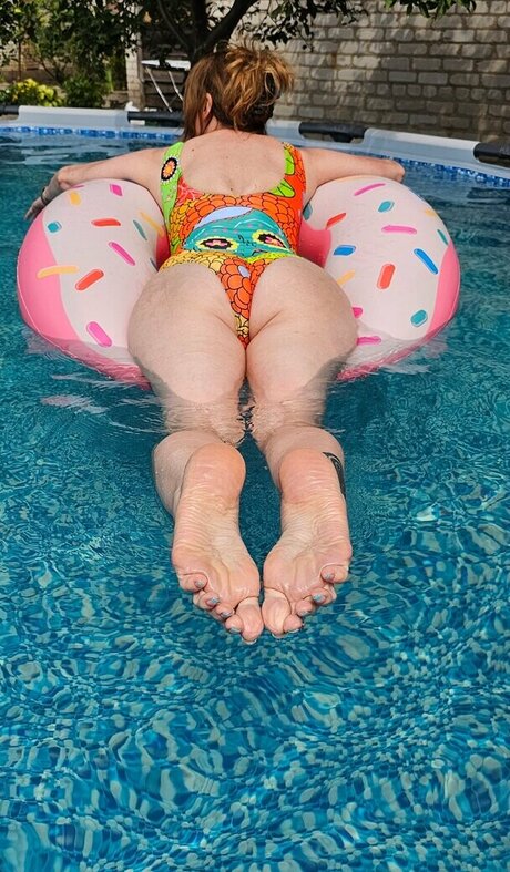 Olga Infinity pornstar img