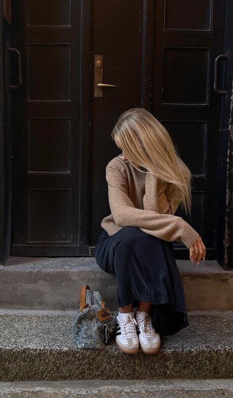 Lili Hamann hd star image