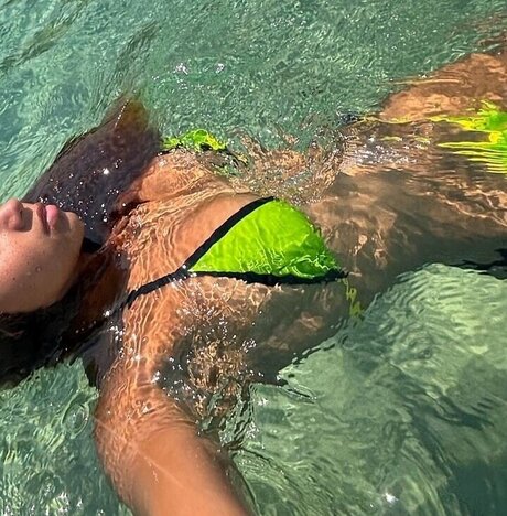 Chevelly xxx star pictures