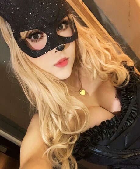 anasophg Profile pic