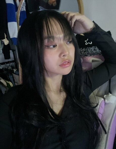 miceraa model nude archive