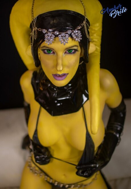 Amber Brite pretty pornstar pictures