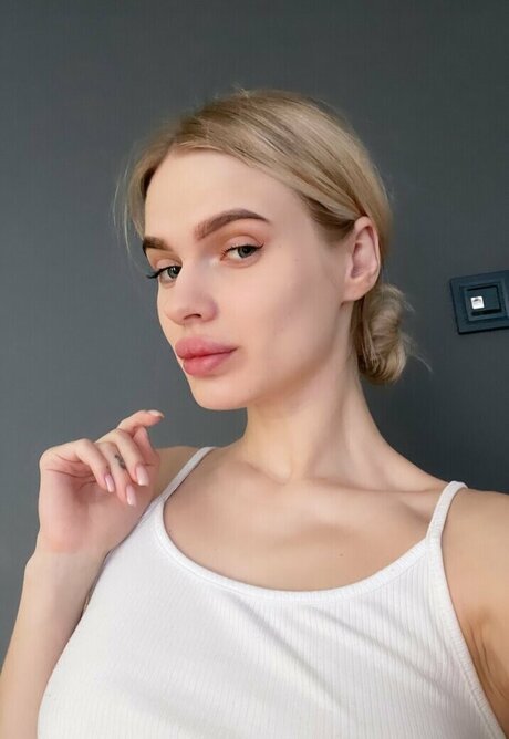 sylwwiaaaa adult actress pic