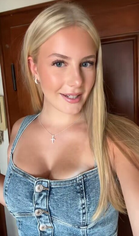 Luisa mnck star nice gallery