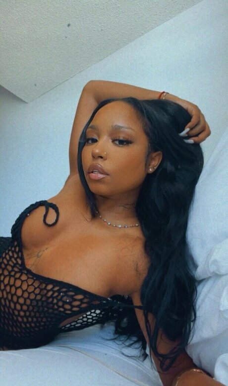 Trapezoidmouth adult actress gallery