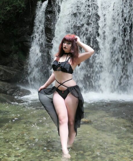 gothbynight star adult image