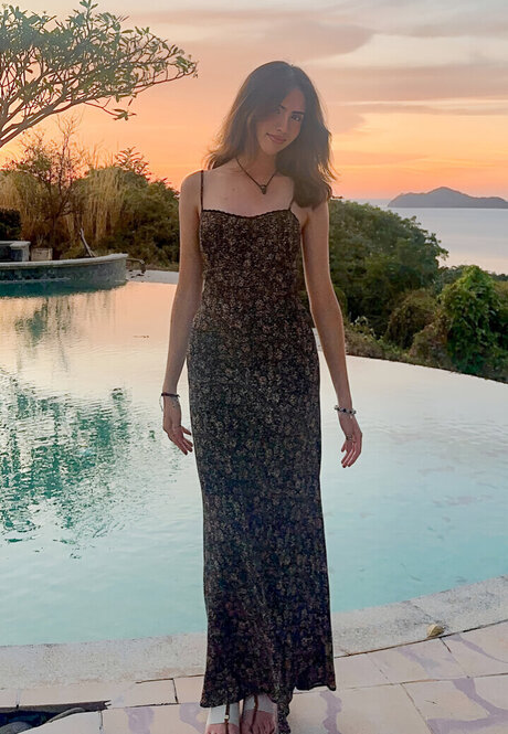 Gabriela Bee free actress pic