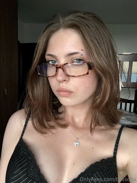 Blissofia model nudes pics