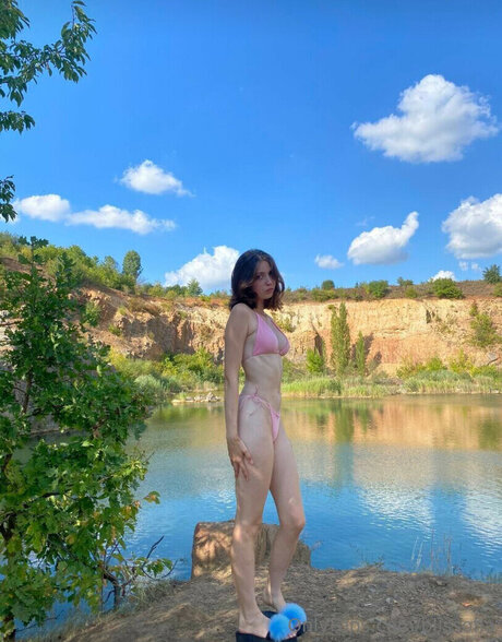 Blissofia top actress img