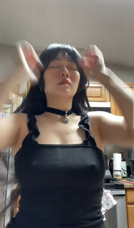 Showmeyourbasement nice actress pics