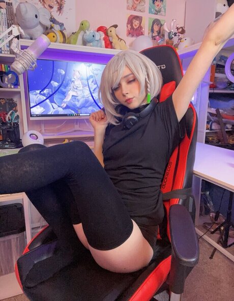 Duckie Cos star sex photos