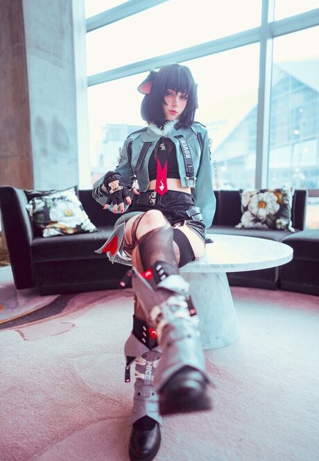 Duckie Cos model exclusive galleries