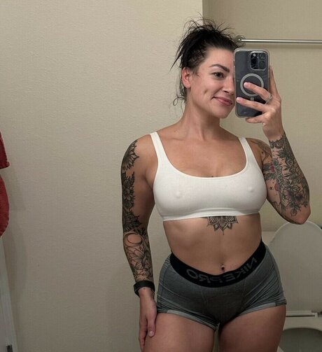 cam onlyfans beautiful naked pictures