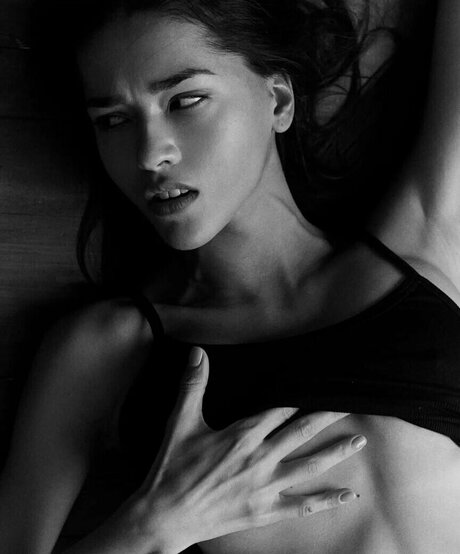 Schassi pretty actress archive