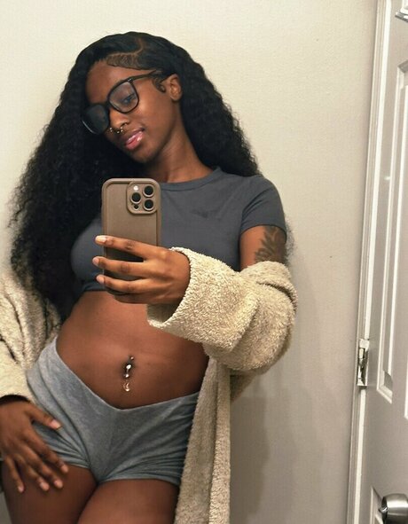 lauryntierre sexy pornstar galleries