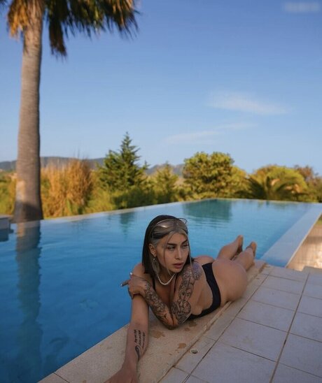 Salome Sylvana naked star pic