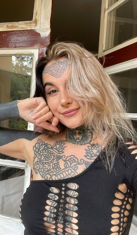 divinement bon hd star gallery