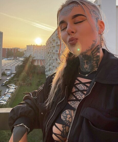 divinement bon star hot archive