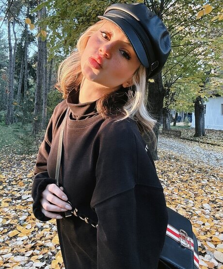 sumruozdenn beautiful model archive