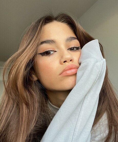 Sofia Chernasova hd star img