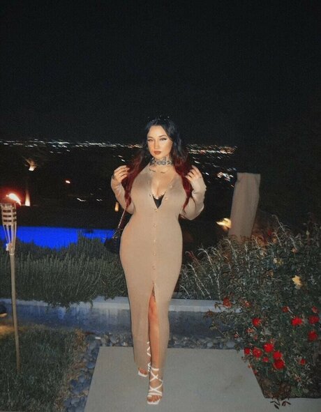 Cassidie Cottone beautiful actress pics