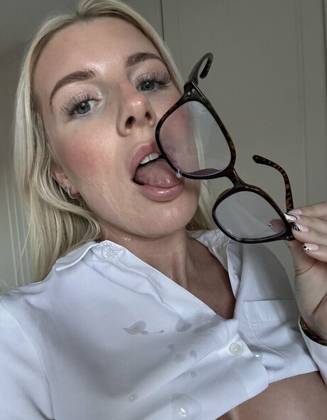 Emily Walters Profile pic