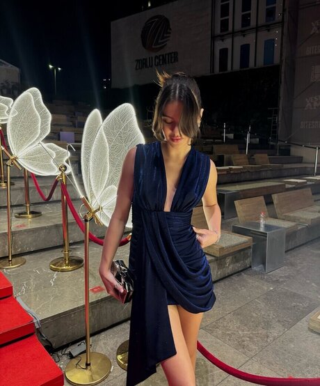 Sinem Melek Co kun star exclusive galleries