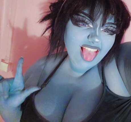 Bigtiddyash nudes star picture