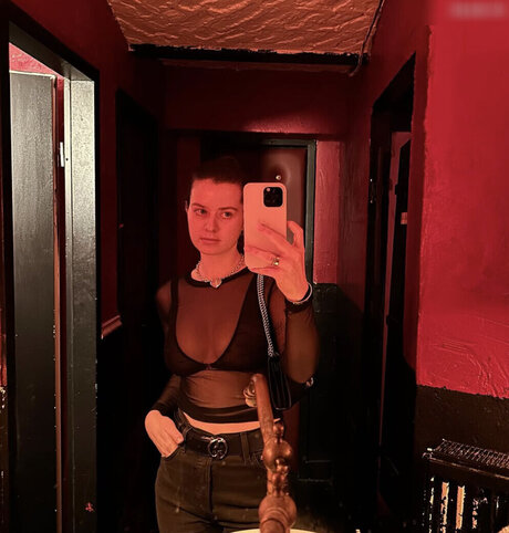 Cecilia D cker pornstar nudes pics