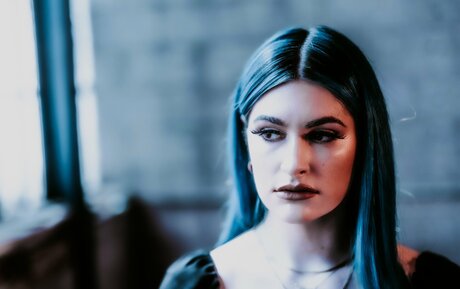 Courtney LaPlante model free pics