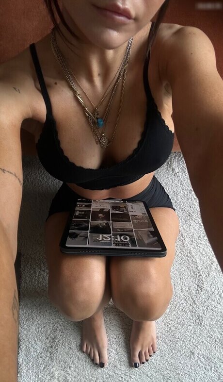 sexy onlyfans naked galleries