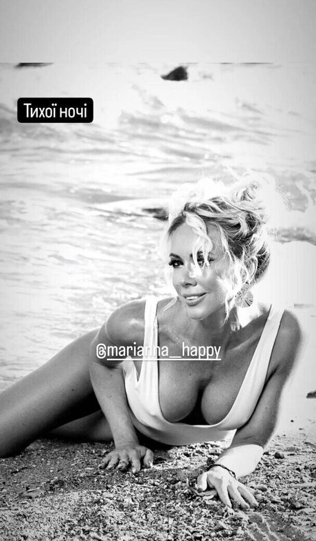 marianna__happy erotic pornstar img