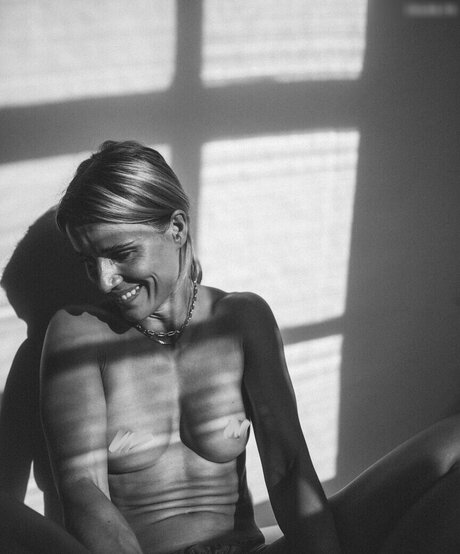 shemale deepthroat onlyfans hot sexy picture