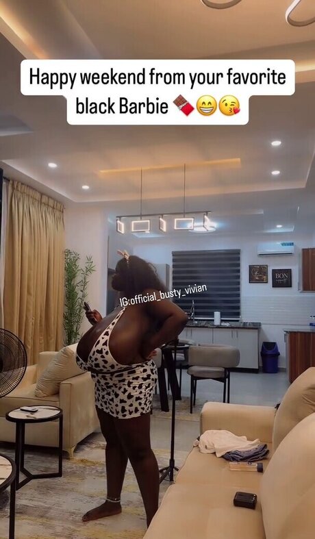 Busty Vivian Profile pic