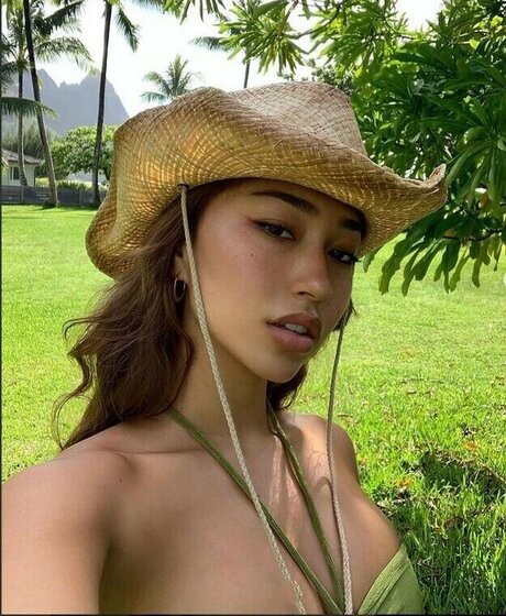 asian fake tits onlyfans pornos picture