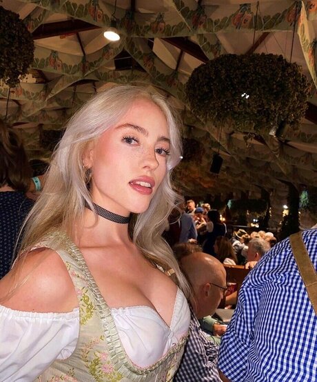 chubby emo onlyfans nude image