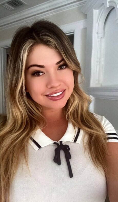 Natalie Winters pornstar nudes picture