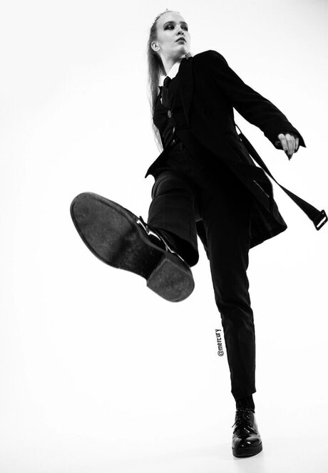 teen glasses onlyfans art nude galleries