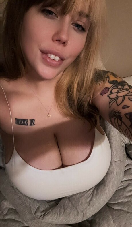 _arkansaslady model naked pictures