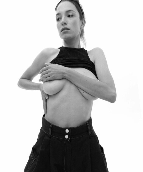 Polina Nelen erotic star pictures