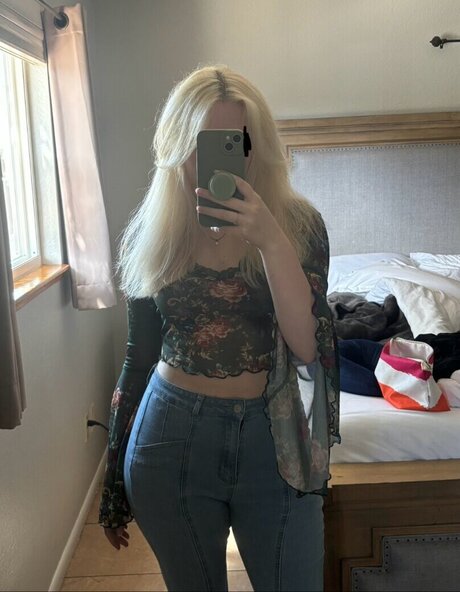 MegalodonVT model art img