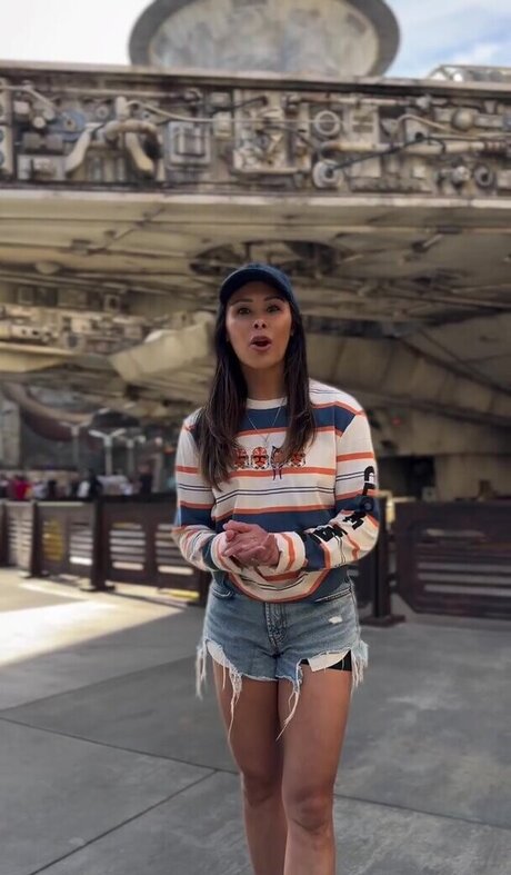 Lauren Mary Kim high quality star images