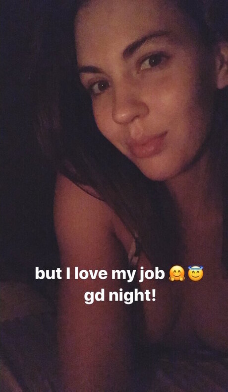 Anna Lea Mende free pornstar pic