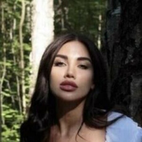 Love is alina_ perfect model image