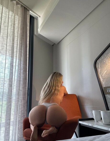 Love is alina_ model sexy gallery