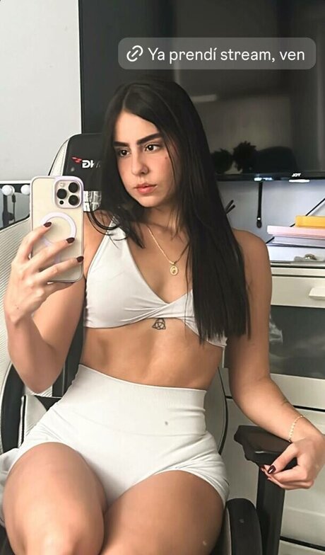 Mariana Villa pornstar beautiful photos